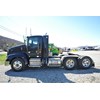 2013 Kenworth T800 SemiTractor Truck